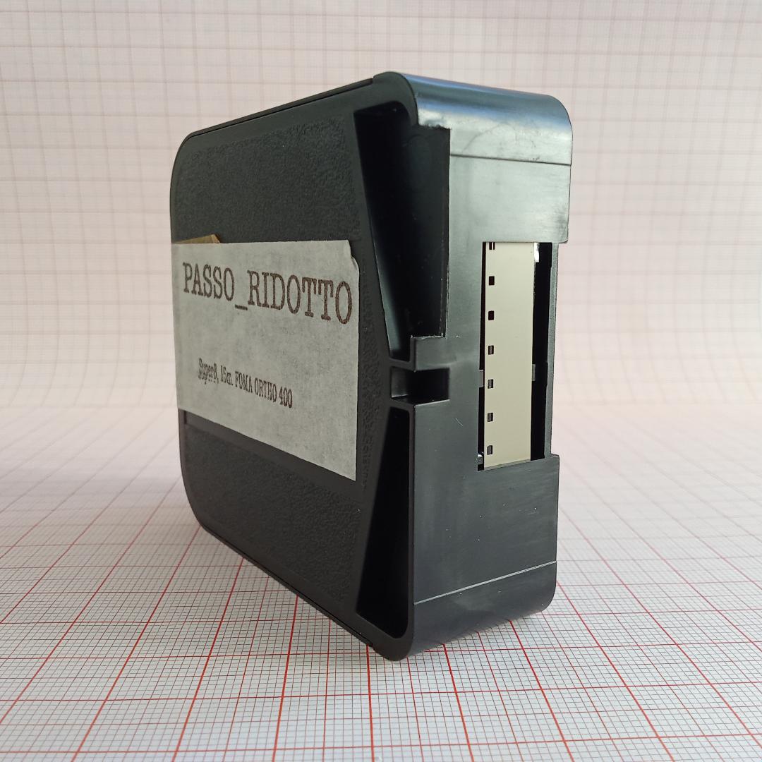 ortho400_01 FOMA ORTHO 400 super8